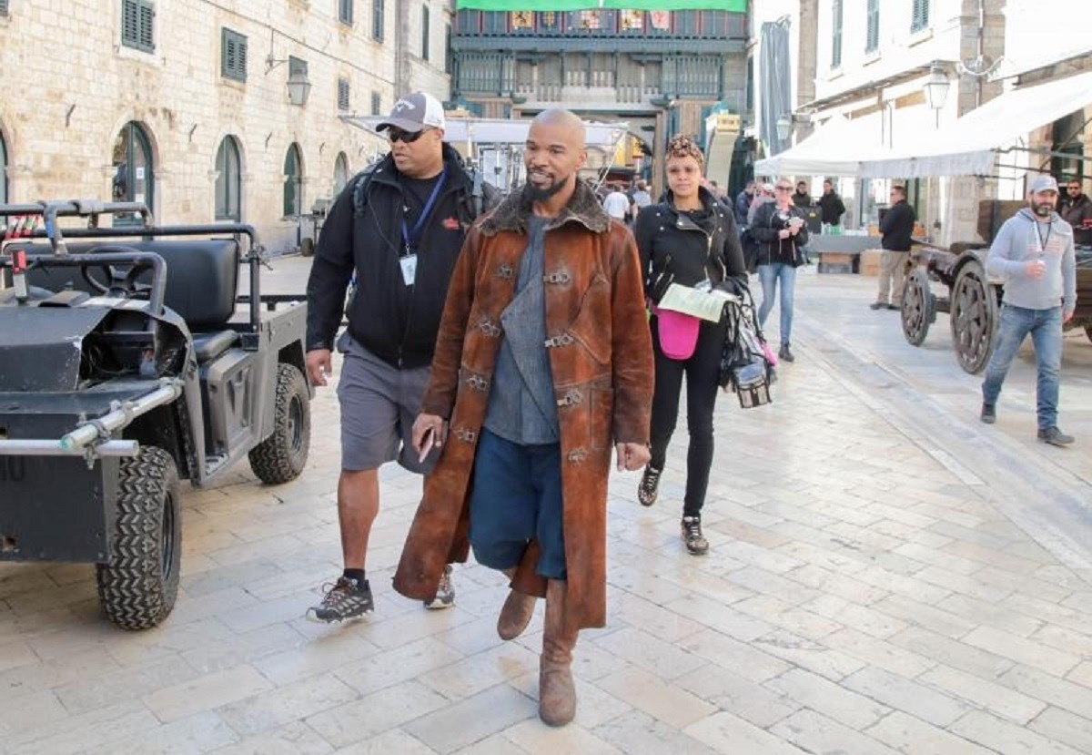 FOTO Izgleda da je Jamie Foxx zaboravio na incident u Dubrovniku, na ulici pozira s prolaznicima