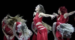 FOTO Vatrene plesačice u seksi kostimima zapalile atmosferu na utakmici u zagrebačkoj Areni