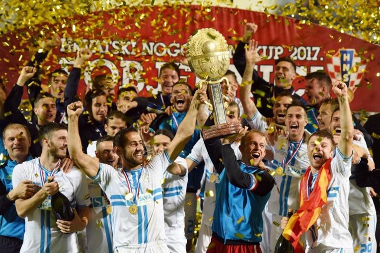 ŠAMPIONSKA RIJEKA UZELA DINAMU I KUP