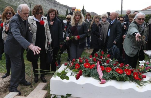 Zauvijek zbogom, Lepa Smoje: "Voli te tvoja mala Seve"