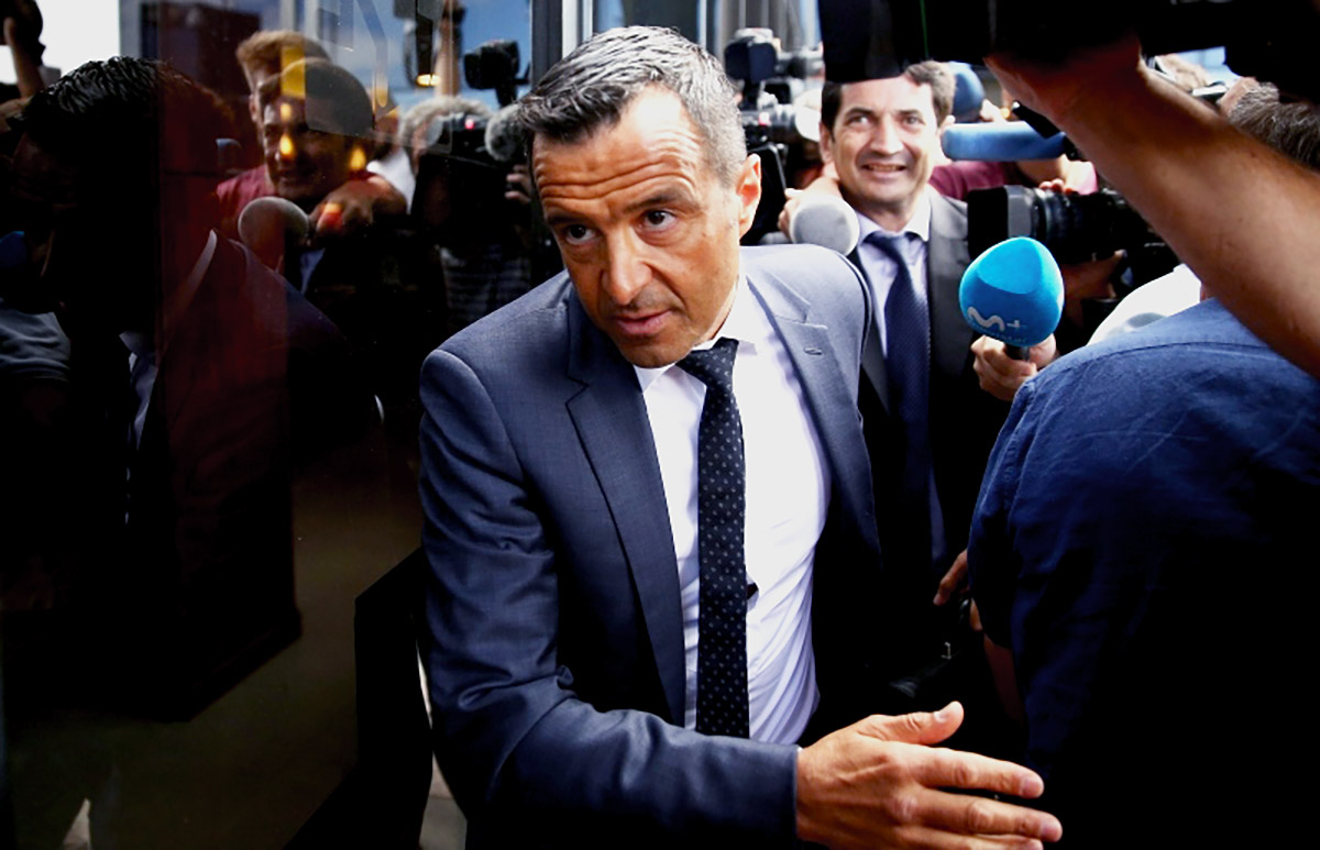 NAJMOĆNIJI MENADŽER SVIJETA Bio je šef Fergusonu, a zbog njega je FIFA mijenjala nogomet