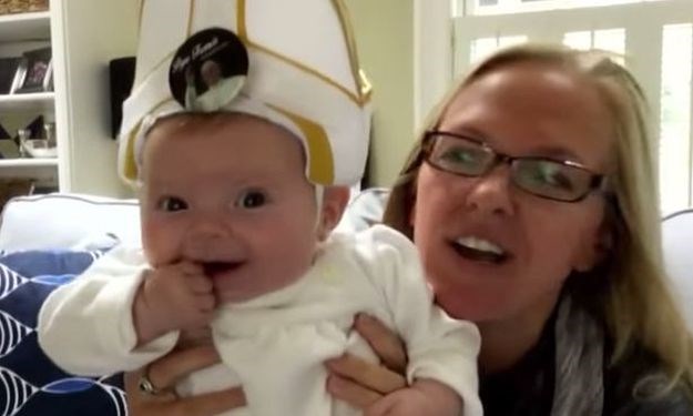 Zbog ove je bebe Papa Franjo umro od smijeha