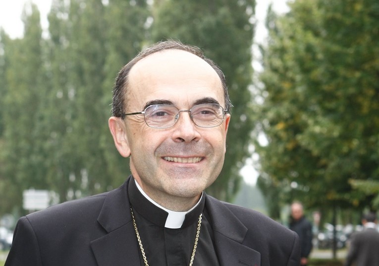 Francuski kardinal optužen za zataškavanje pedofilije: "U skandalu je sudjelovao i Vatikan"