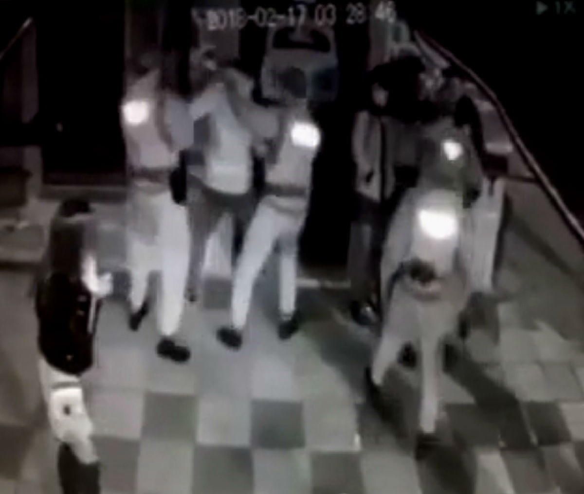 Crnogorski policajci mlatili mladiće i lupali im glavama o zid, objavljena i snimka