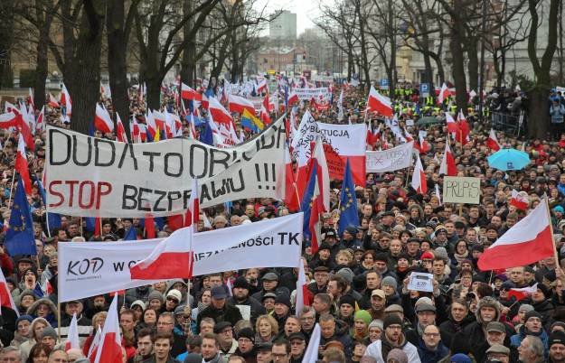 50,000 ljudi prosvjedovalo protiv vladajuće stranke u Poljskoj
