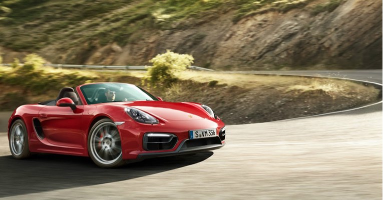 Bakica jurila Porscheom preko 230 km/h, a razlog bi vas mogao iznenaditi