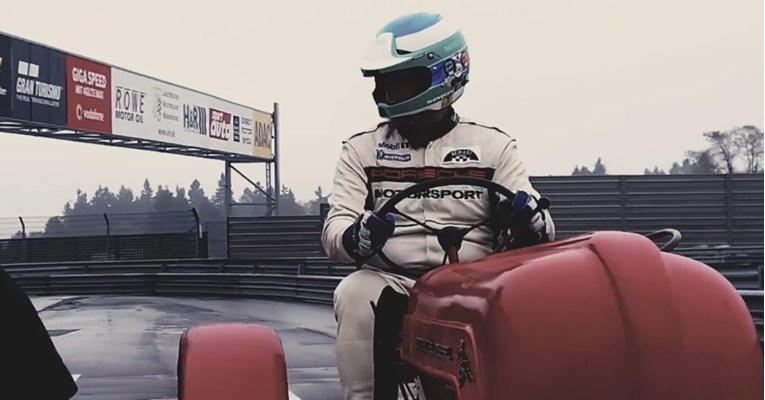 VIDEO Kako je Porscheov traktor osvojio Nürburgring