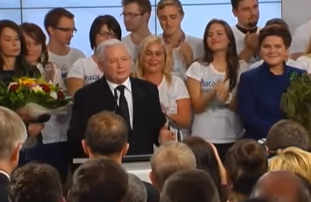 Stranka koja se zalaže za zabranu pobačaja i umjetne oplodnje premoćno dobila izbore u Poljskoj