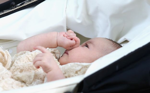 Što princeza Charlotte ne smije nositi prije 1. rođendana?