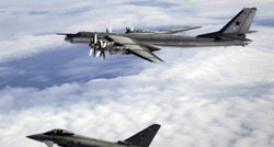 Dva ruska strateška bombardera upala u američki zračni prostor