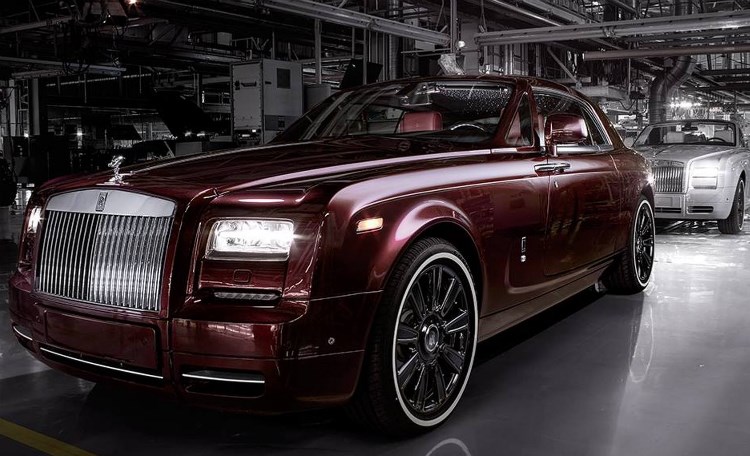 Znate li koliko je automobila prodao Rolls Royce?