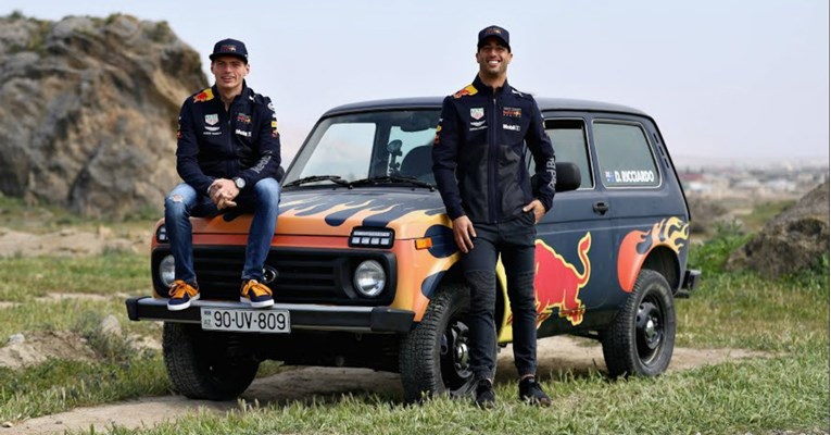 VIDEO Ricciardo i Verstappen zamijenili F1 bolide legendarnom Ladom Nivom