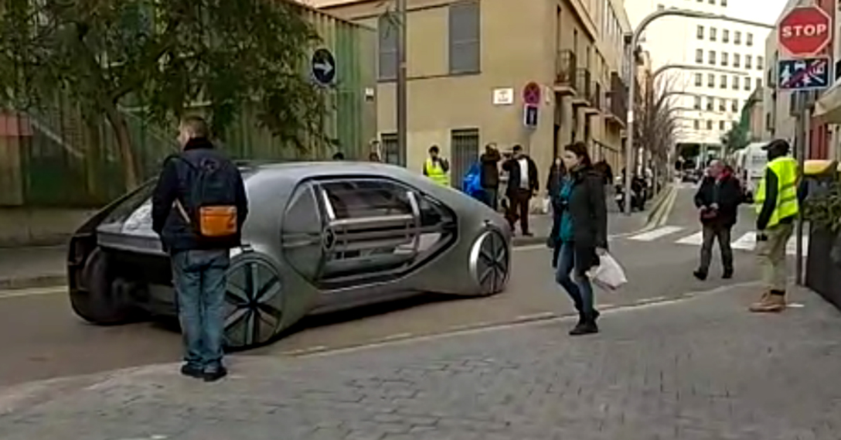 Stigao iz budućnosti? Futuristički koncept krstario Barcelonom