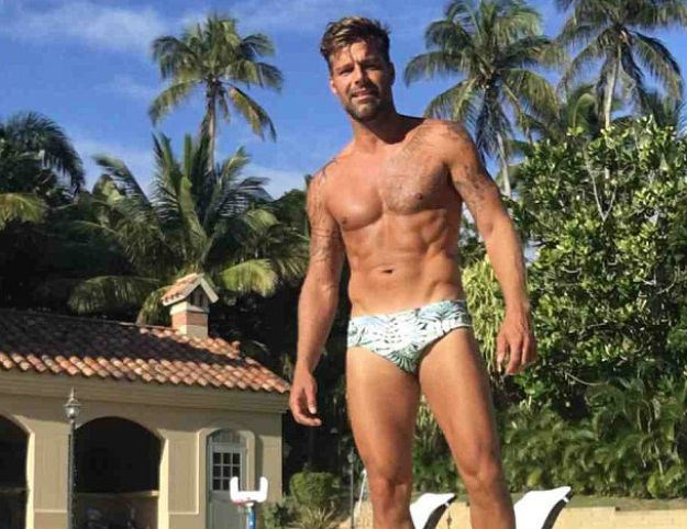 Livin La Vida Loca, 16 godina kasnije: Ricky Martin pokazao sexy mišiće