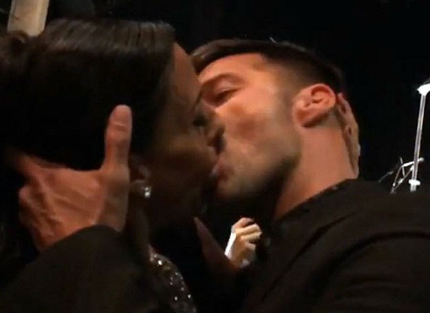 Ovo je bilo čudno: Žena platila 90 tisuća dolara za poljubac s Rickyjem Martinom
