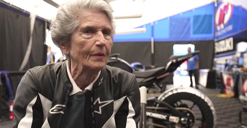 VIDEO Ima 91 godinu i juri 180 km/h na trkaćem motociklu