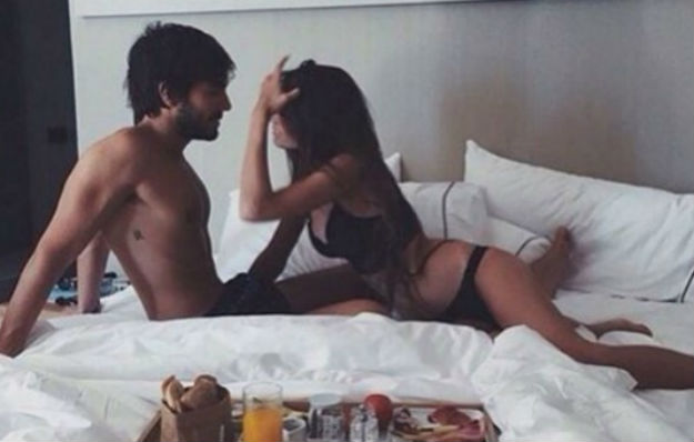 Vaš partner ima debeli penis? 4 poze u kojima ćete ga najbolje iskoristiti