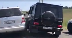 VIDEO Cesta poput ringa: Pogledajte tučnjavu dva Mercedesova terenca