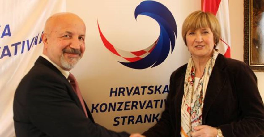 Sve veći broj pravaša iz HSP-a AS prelazi u "Hrvatske konzervativce"