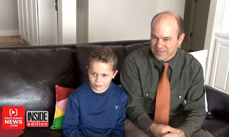 VIDEO Maleni junak: Na oca pao auto, sin mu brzom reakcijom spasio život