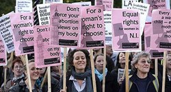 Sjeverna Irska zakonom brani pobačaj žrtvama silovanja: Tisuće žena odlaze u Englesku