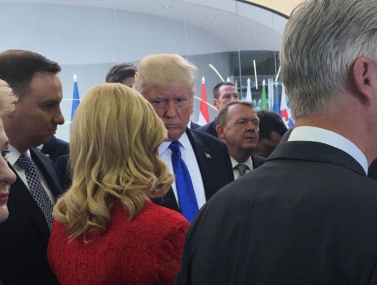 FOTO Kolinda se pohvalila fotkama s Trumpom, a nama je zapelo za oko kako ju je gledao