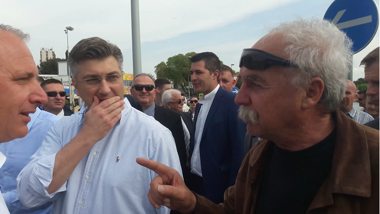 VIDEO Plenkovića i Oparu u Splitu napao bijesni taksist, napravio im jako neugodnu situaciju