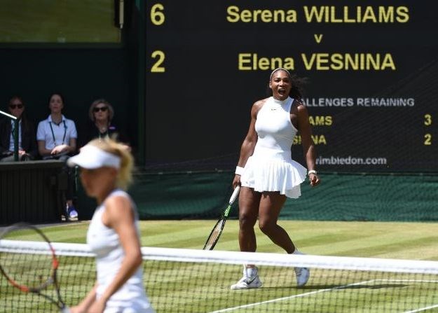 FOTO Serena Williams zaboravila grudnjak pa šokirala Wimbledon: "Sve što sam vidio su njene sise"