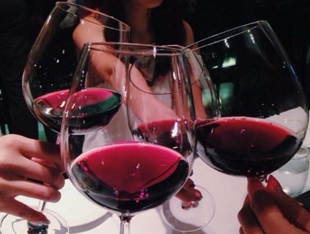 Čin-čin: Čaša crnog vina ima isti učinak kao sat vremena vježbanja u teretani