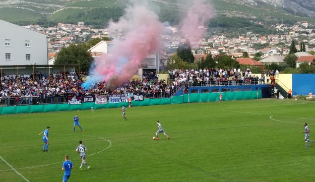 Hajduk se izblamirao u Solinu: Spasio ih penal, Torcida zvala igrače na razgovor