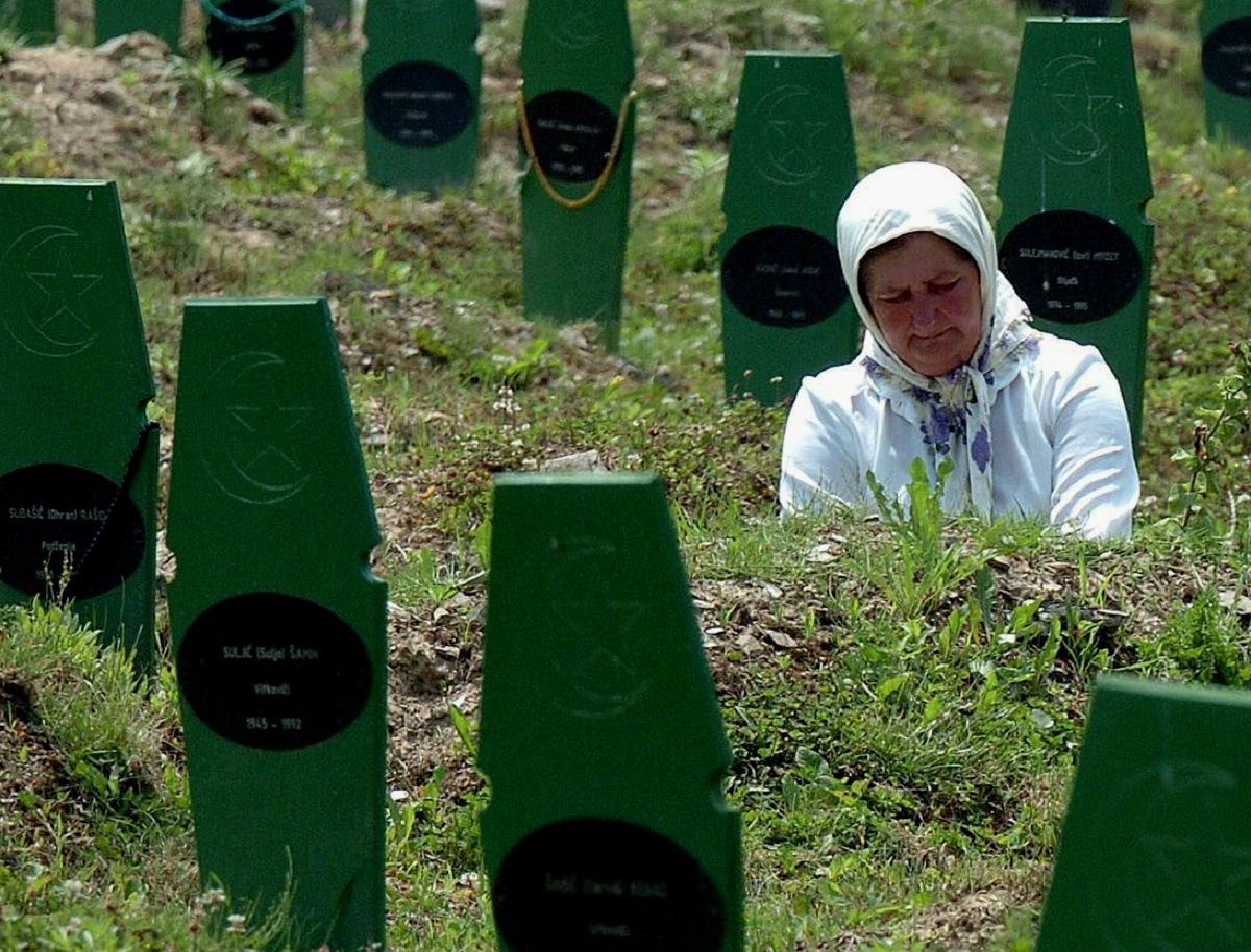 Održana komemoracija za žrtve genocida u Srebrenici: "Da se nikada više nikome ne ponovi"