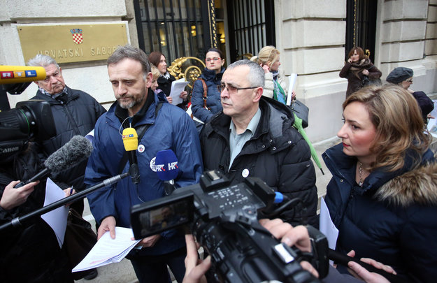 Mijat Stanić pred Saborom protiv ocjene ustavnosti referendumskog pitanja