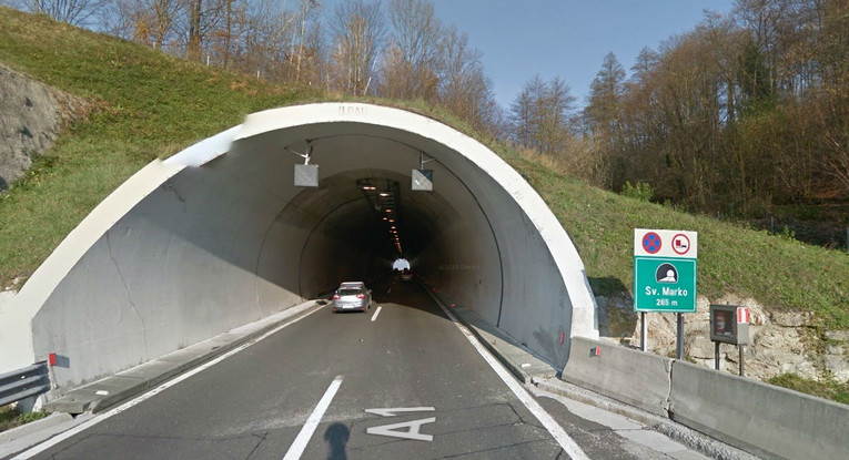 Planuo autobus na autocesti A1