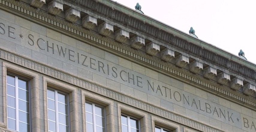 Švicarska središnja banka na tečaju i zlatu izgubila 50 milijardi franaka