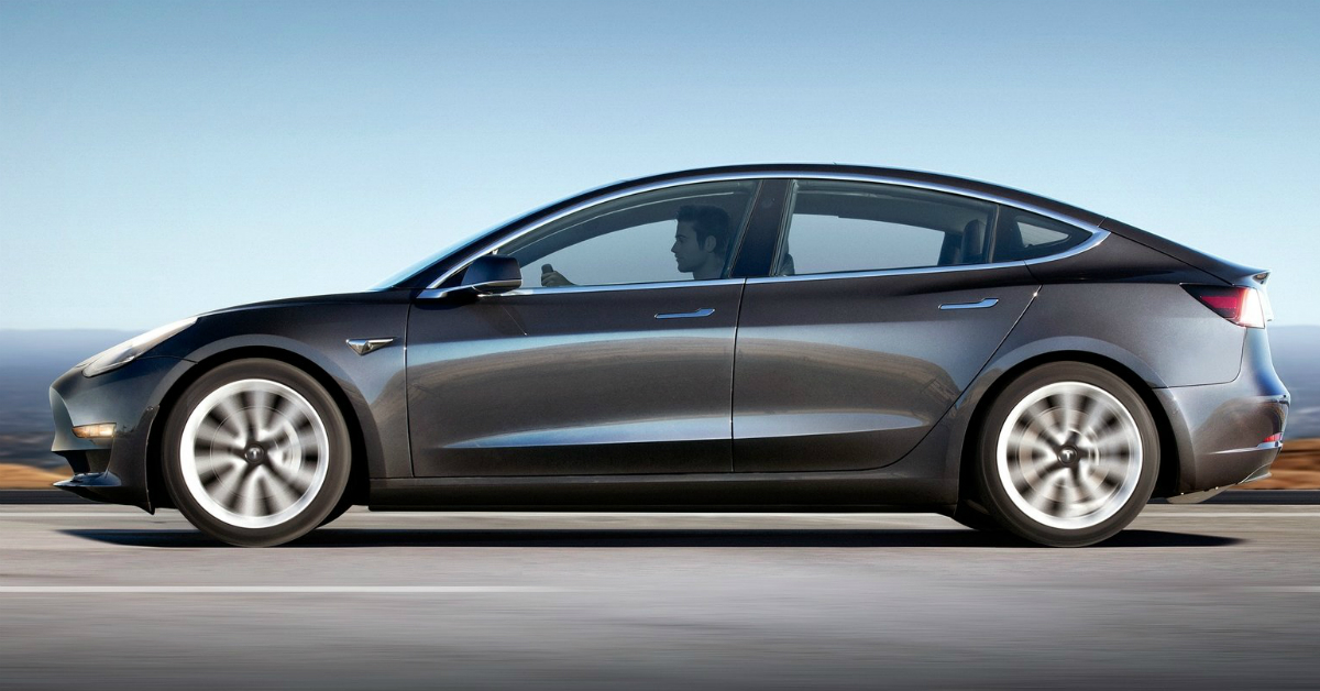 Tesla gradi u Grčkoj