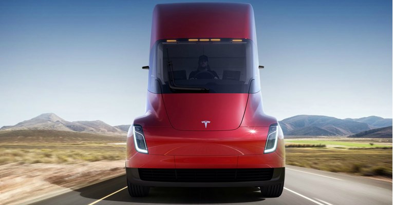 To može samo Tesla: Više od tisuću rezervacija za električni kamion koji dolazi tek za dvije godine