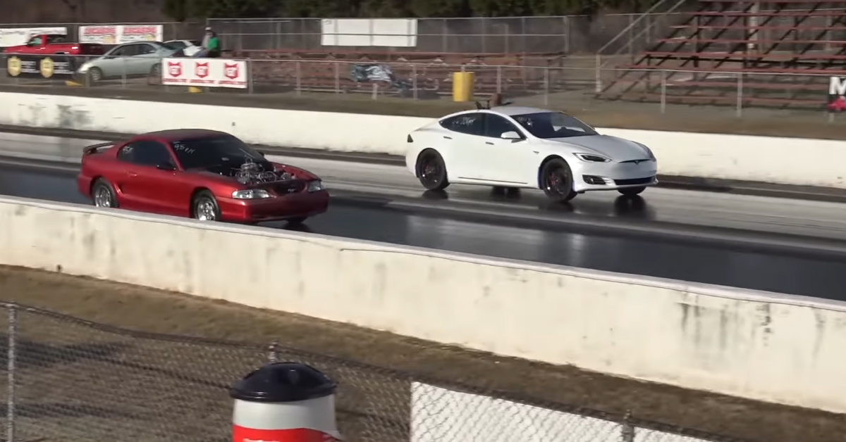 Tesla brza kao metak: Na struju opet najbrža!