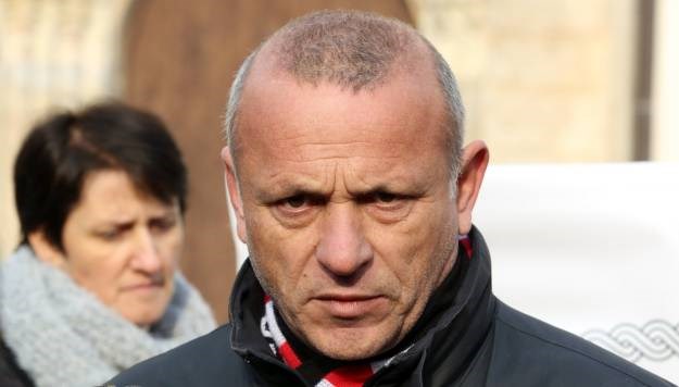 Tomislav Josić za razbijanje dvojezičnih ploča osuđen na 6 mjeseci zatvora uvjetno