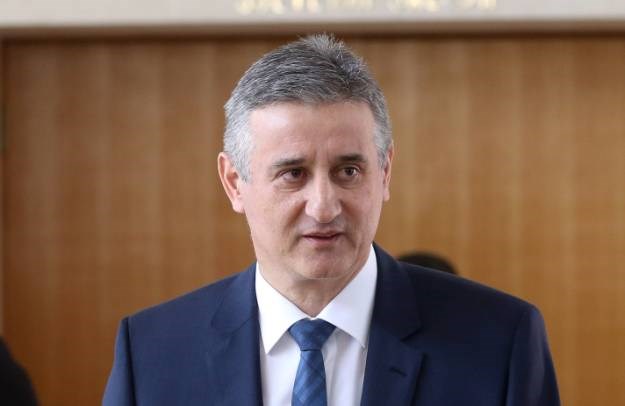 Karamarko: Rehabilitacija Mihajlovića loša za odnose Hrvatske i Srbije; Mesić: To je skandal