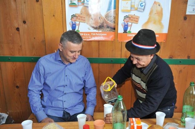 Karamarko: Kada kažete "kaj", osjećate se hrvatski