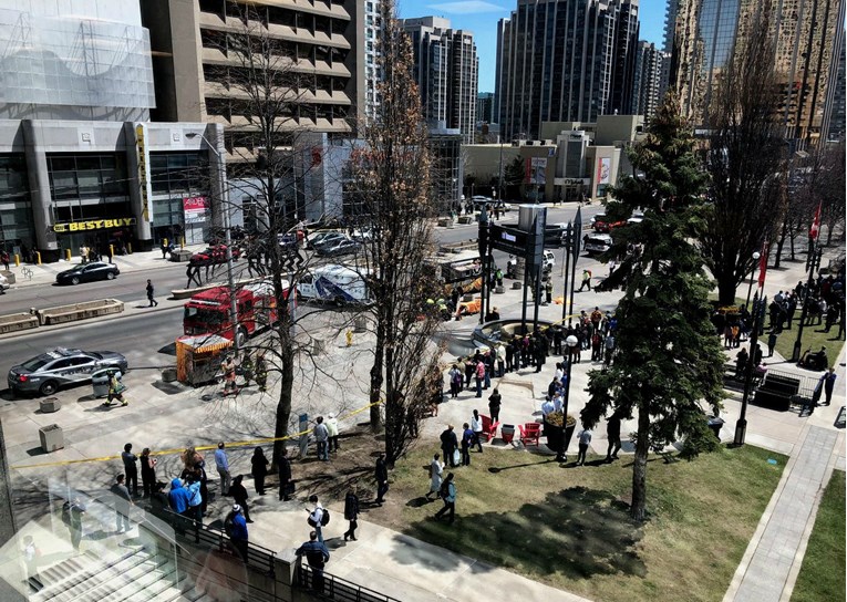 Svjedoci napada u Torontu: "Ljudi su letjeli zrakom"