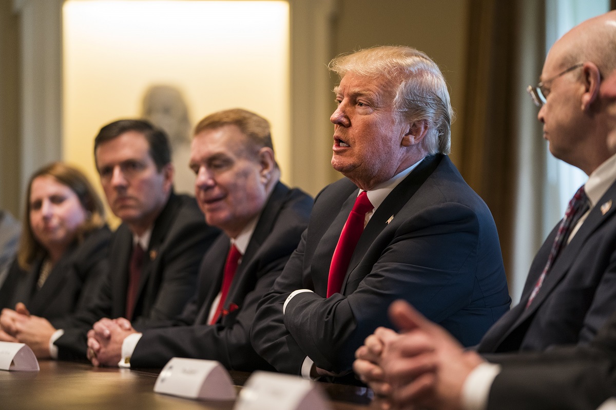 Trump ne spominje izuzeća od najavljenih carina: "Jeftin uvoz uništava američke tvrtke"