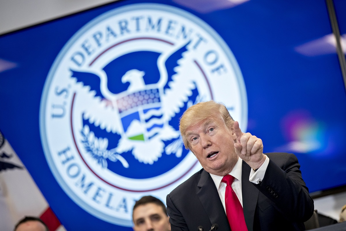 Trump tvrdi da ga memorandum o FBI-ju oslobađa krivnje u istrazi veza s Rusijom