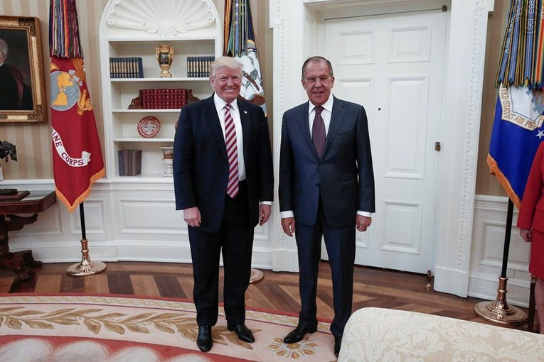 SAD uvodi nove sankcije ruskim oligarsima, a Mueller ih ispituje