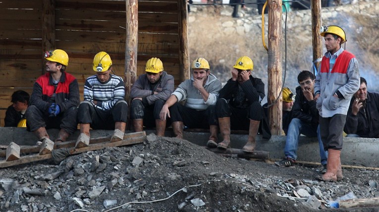Nesreća u rudniku u Turskoj, tri rudara poginula, 13 ostalo zatrpano