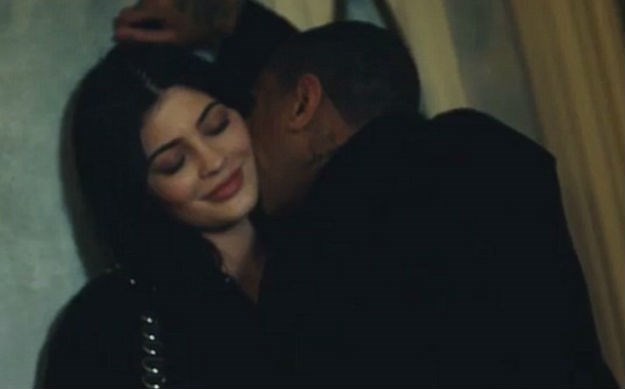 Kylie Jenner mazi se s dečkom i prijateljicom u novoj kampanji Alexandera Wanga