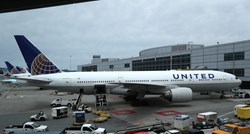 Nigerijka tuži tvrtku koja ju je izbacila iz aviona jer se putnik požalio da smrdi