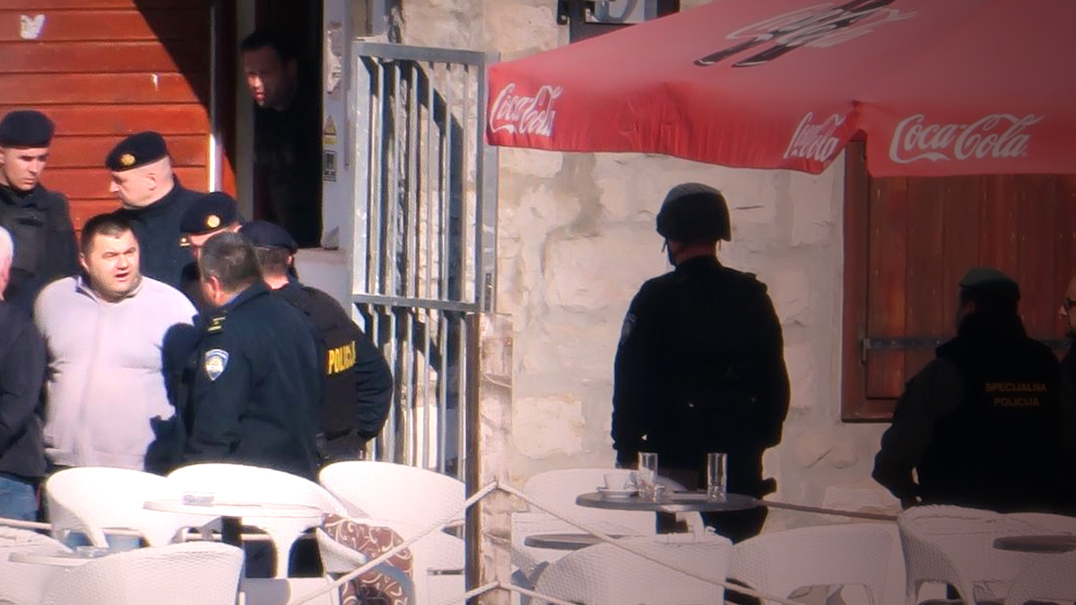 RAZGOVARALI SMO S MUŠKARCEM KOJI JE PRIJETIO BOMBOM "Godinama se borim s kriminalcima iz Ministarstva"