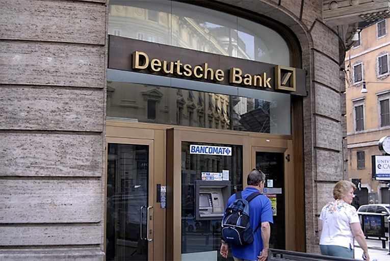 Deutsche Bank greškom uplatio 28 milijardi eura
