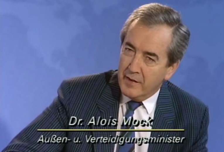 Umro Alois Mock, bivši austrijski šef diplomacije i veliki prijatelj Hrvatske